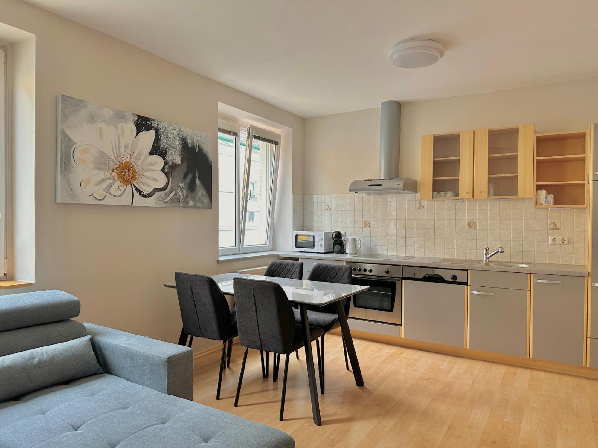 City Apartment Sankt Poelten Exteriör bild